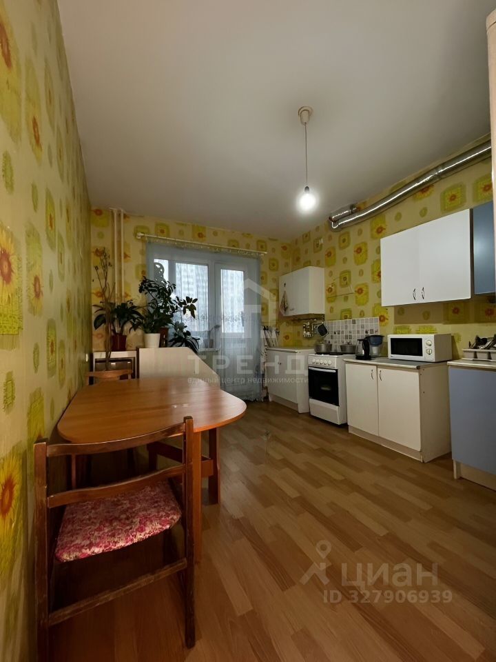Продажа 3-комн квартиры на вторичном рынке Ленинский проспект, 57к1
