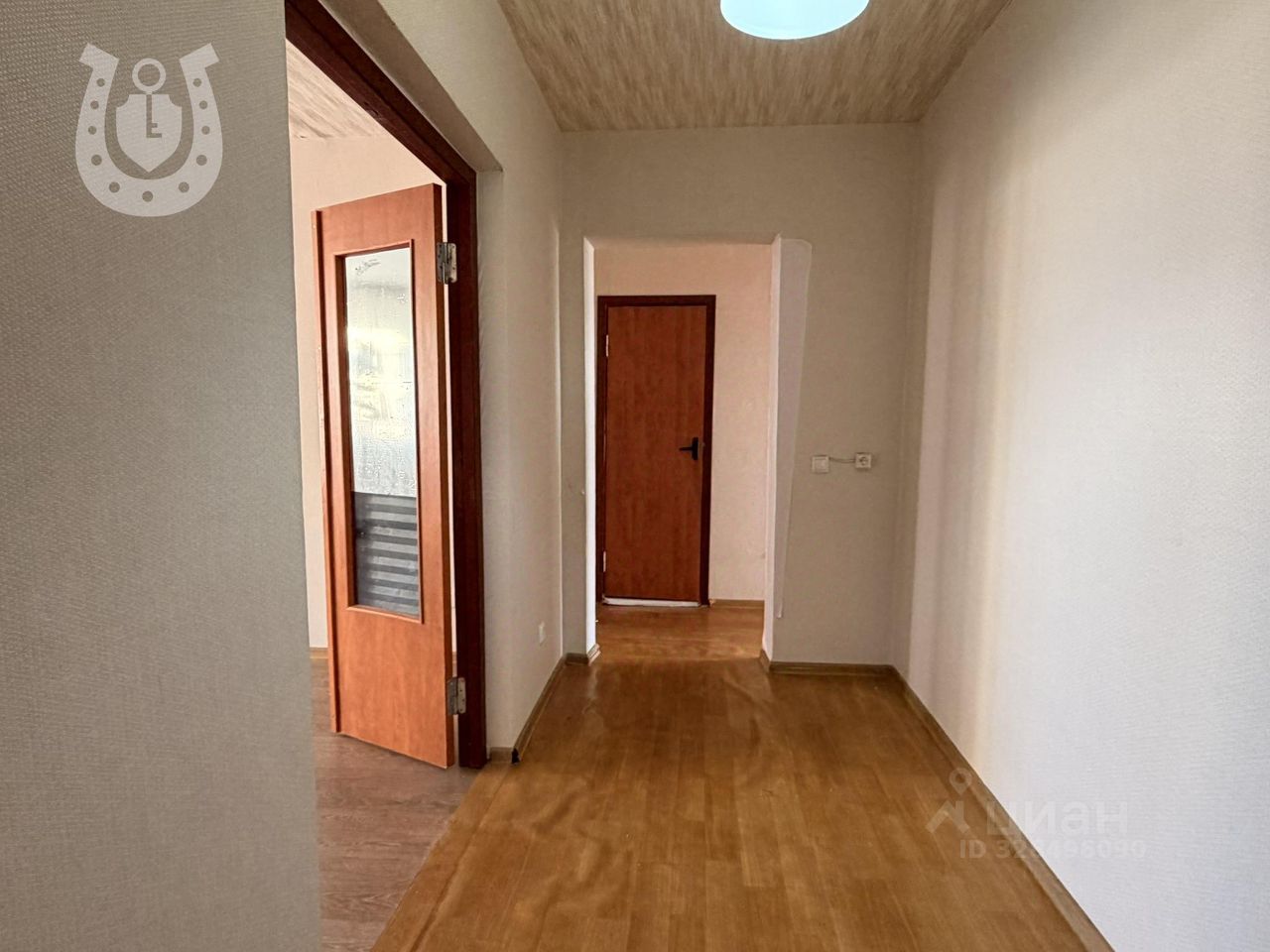 Продажа 2-комн квартиры на вторичном рынке Синявинская улица, 11к5