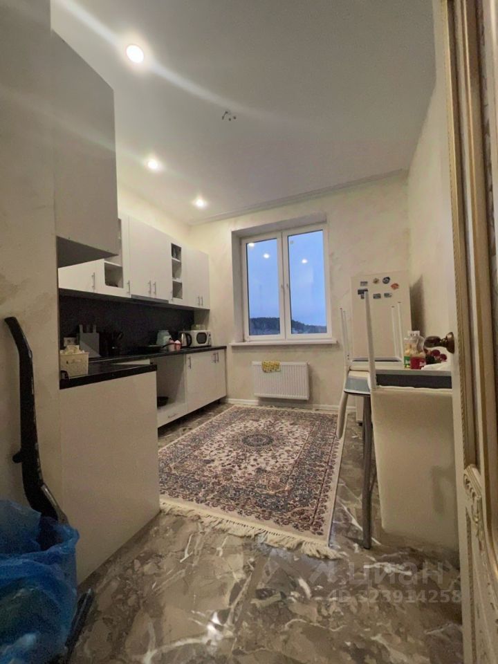 Продажа 2-комн квартиры на вторичном рынке 3-й мкр, Звенигород, 3