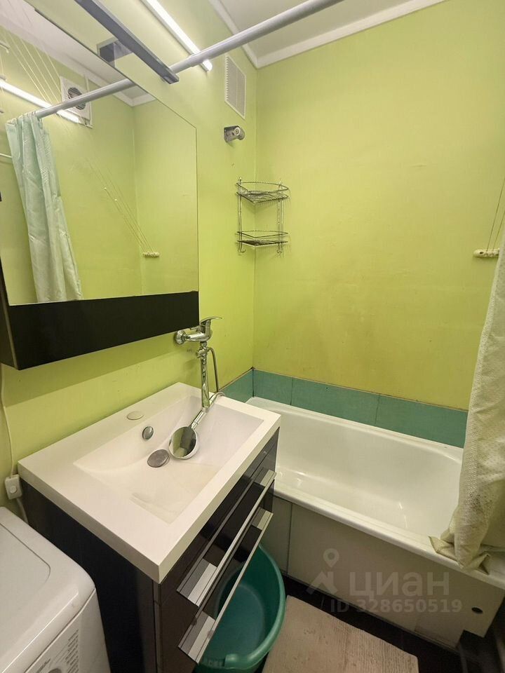 Аренда 1-комн квартиры на вторичном рынке Богатырский проспект, 51к1