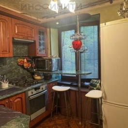 Продажа 2-комн квартиры на вторичном рынке Зверинецкая улица,  д. 12