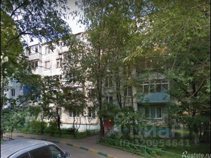 Продажа 1-комн квартиры на вторичном рынке Строителей,  д. 6