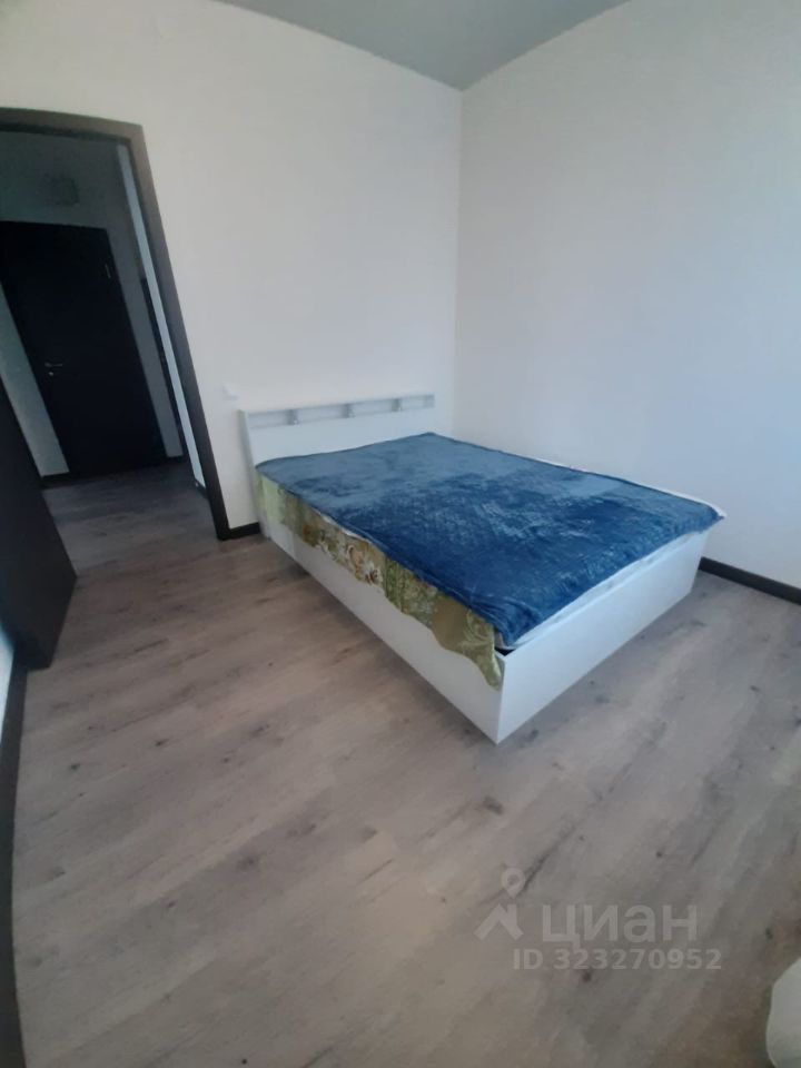 Аренда 3-комн квартиры на вторичном рынке Железнодорожный мкр, Балашиха, проспект Героев, 20