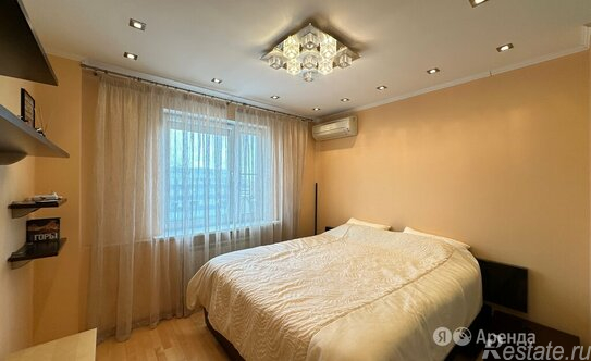 Аренда 3-комн квартиры на вторичном рынке Зелёный пр-кт,  д. 22