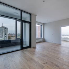 Продажа 2-комн квартиры на вторичном рынке Сосинская улица,  д. 43 с2