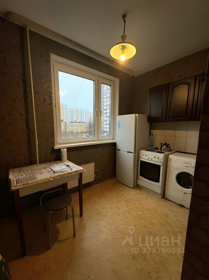 Продажа 1-комн квартиры на вторичном рынке Пятницкое шоссе, 10