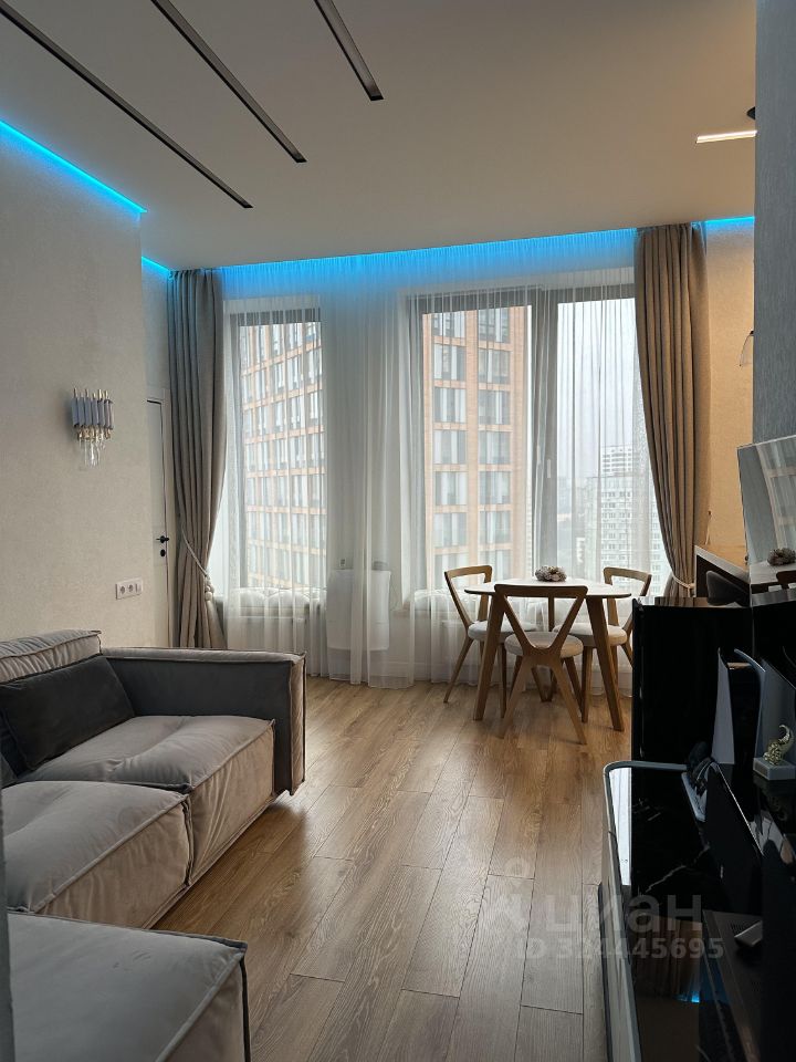 Продажа 2-комн квартиры на вторичном рынке Рублевское шоссе, 101