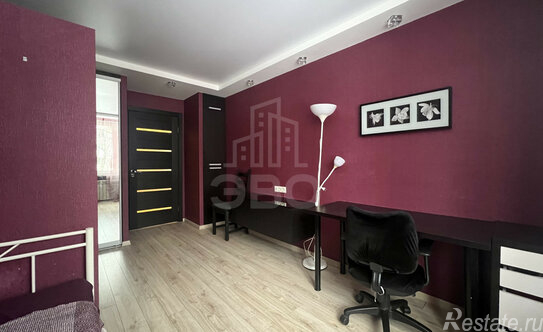 Продажа 3-комн квартиры на вторичном рынке Космонавтов пр-кт,  д. 68 к2