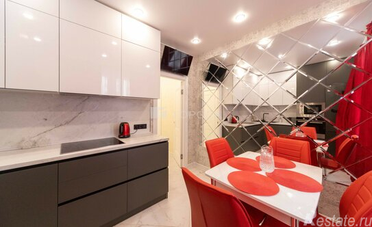 Продажа 2-комн квартиры на вторичном рынке Домодедово г,  д. 7 к3