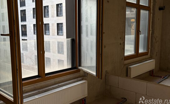 Продажа 3-комн квартиры на вторичном рынке Петровский пр-кт,  д. 24,  к. 1