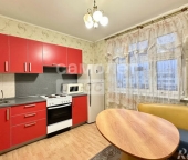 Продать Квартиры вторичка Чароитовая ул   