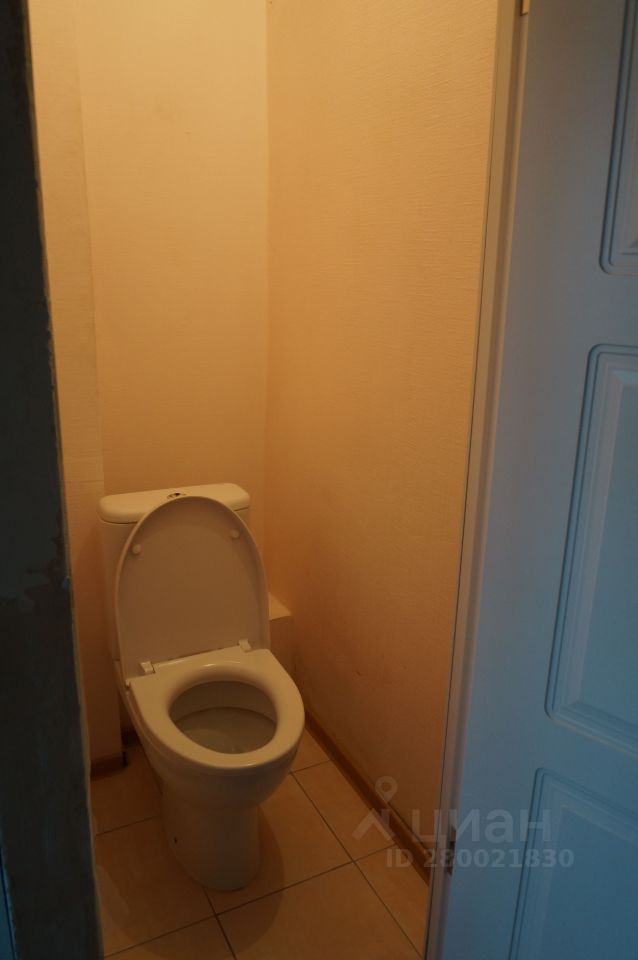 Продажа 1-комн квартиры на вторичном рынке Яхтенная улица, 9К2