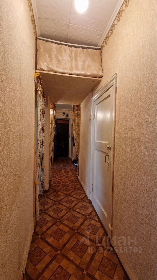 Продажа 3-комн квартиры на вторичном рынке Бокситогорск, Заводская улица, 13/1