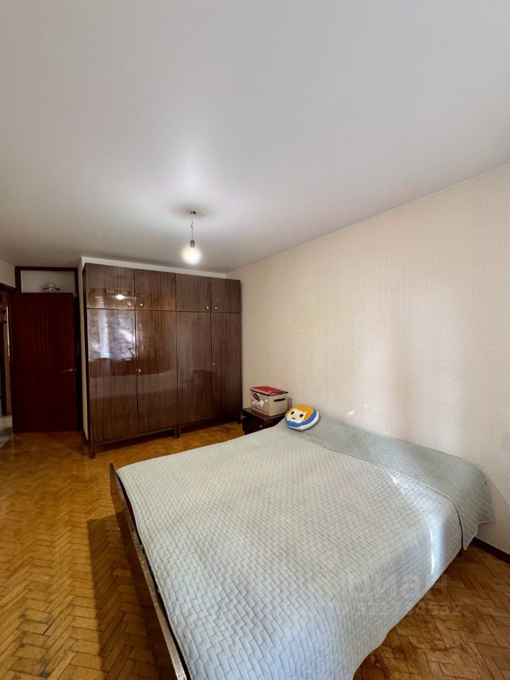 Продажа 3-комн квартиры на вторичном рынке Щелково, улица Беляева, 17