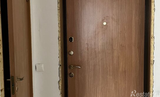 Продажа 2-комн квартиры на вторичном рынке Шушары п, Ростовская ул,  д. 26 к2