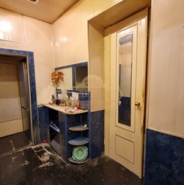 Продажа 2-комн квартиры на вторичном рынке Малый ВО пр-кт,  д. 70