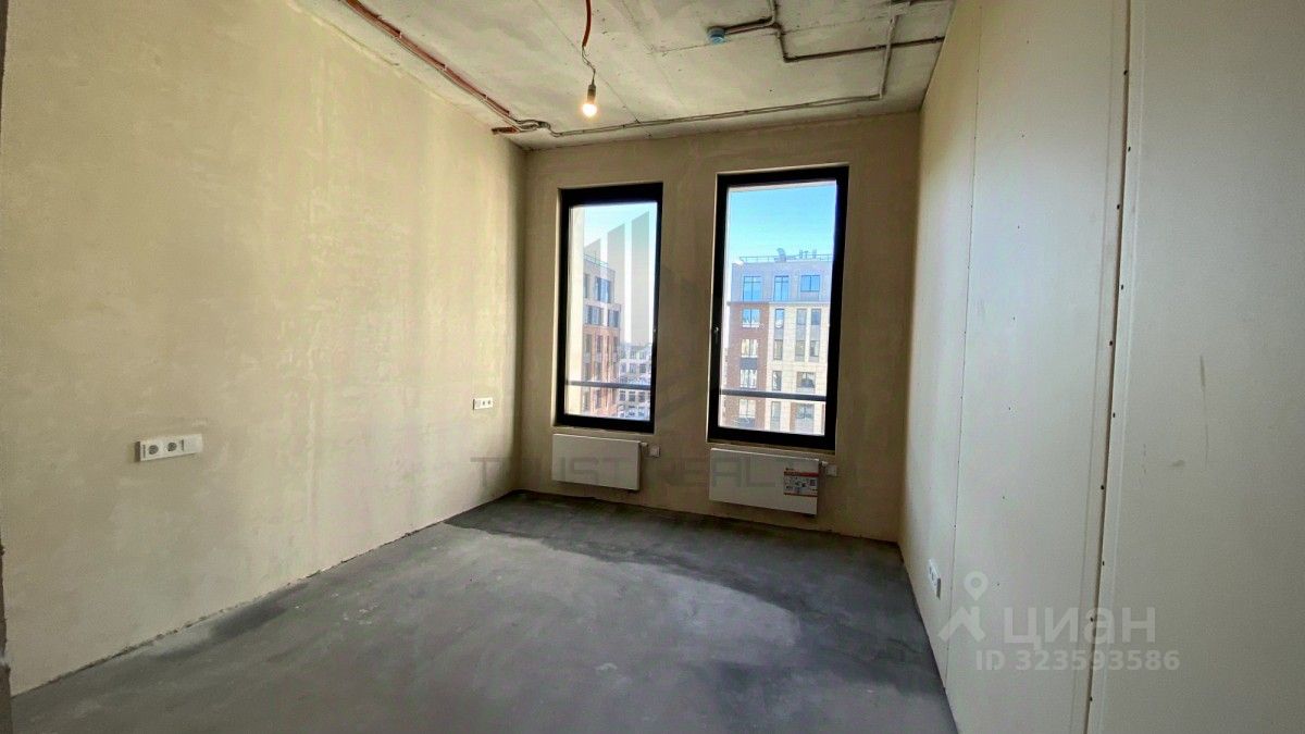 Продажа 1-комн квартиры на вторичном рынке улица Стахановцев, 1