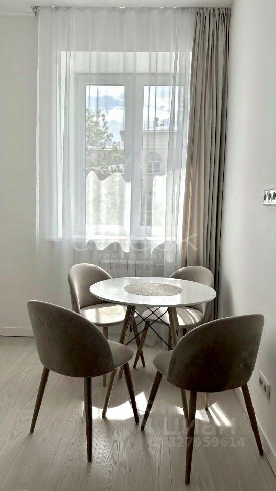 Продажа 2-комн квартиры на вторичном рынке улица Усачева, 29К7