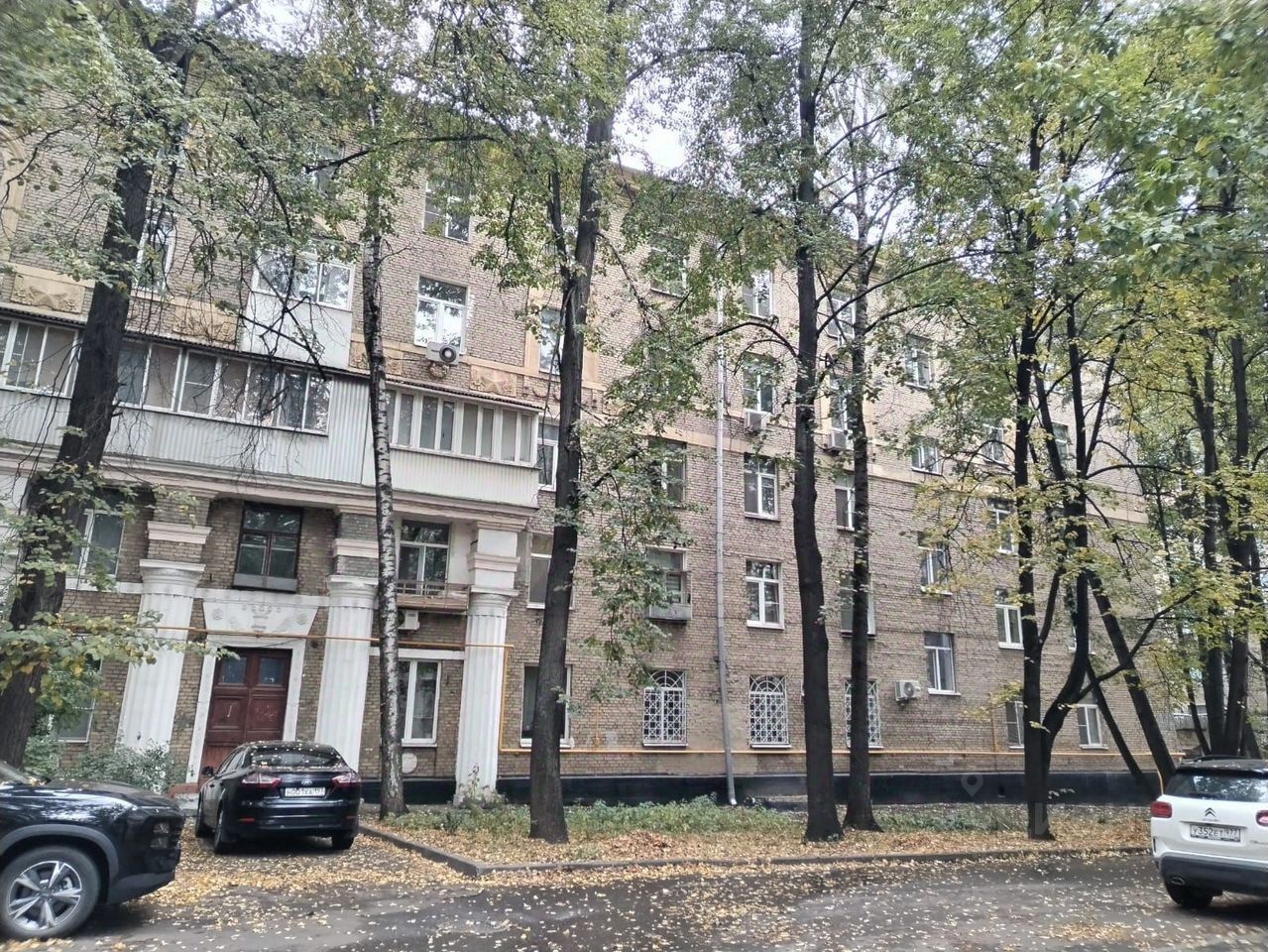 Продажа 3-комн квартиры на вторичном рынке Ярославская улица, 10к3