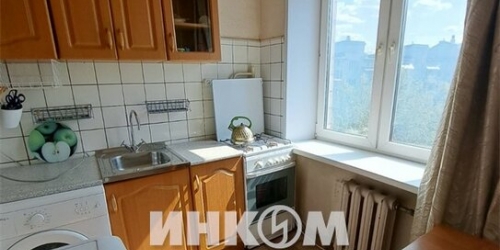 1-комн квартира улица Усиевича,  д. 1