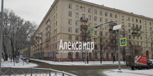 3-комн квартира Юрия Гагарина пр-кт,  д. 21