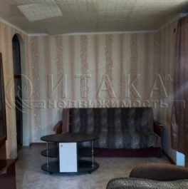Продажа 1-комн квартиры на вторичном рынке Пикалево, ул Школьная,  д. 13