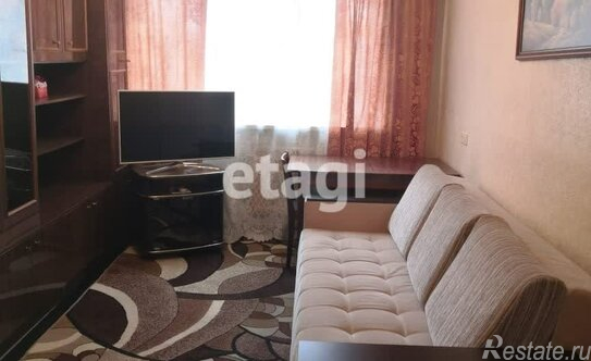 Продажа 3-комн квартиры на вторичном рынке Будапештская ул,  д. 89,  к. 1