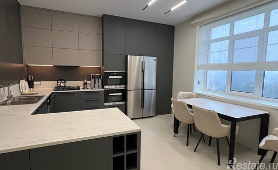 Продажа 3-комн квартиры на вторичном рынке Сестрорецк г, Николая Соколова ул,  д. 19