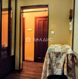 Продажа 1-комн квартиры на вторичном рынке Красногорск г, Павшинский б-р,  д. 1