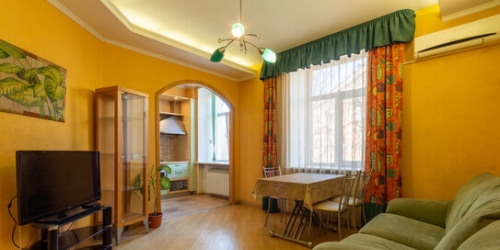 2-комн квартира улица Победы,  д. 18