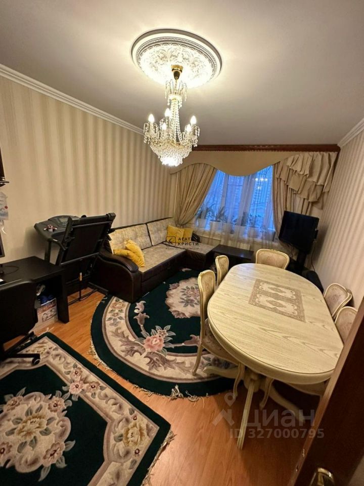 Продажа 3-комн квартиры на вторичном рынке Новорогожская улица, 3