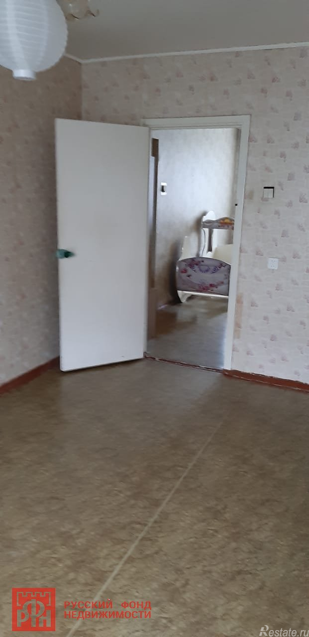 Продажа 3-комн квартиры на вторичном рынке Светогорск г., Лесная ул. ,  д. 5