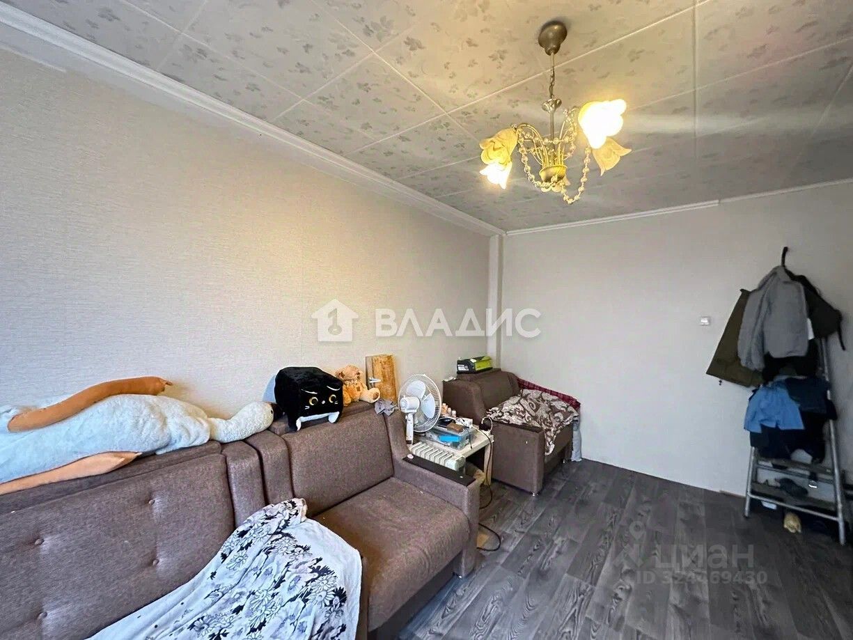 Продажа 2-комн квартиры на вторичном рынке проспект Большевиков, 79К1