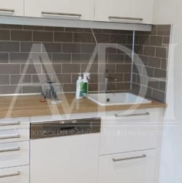 Продажа 3-комн квартиры на вторичном рынке улица Академика Комарова,  д. 7В