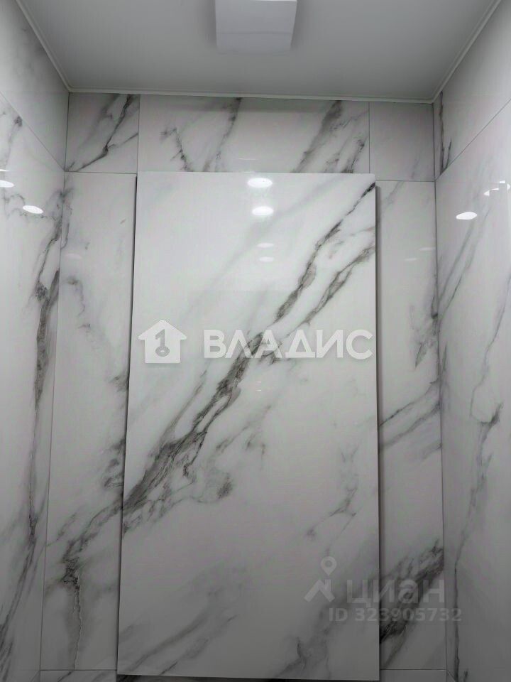 Продажа 3-комн квартиры на вторичном рынке улица Яблочкова, 36