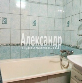 Продажа 3-комн квартиры на вторичном рынке Кириши г, Ленина пр-кт,  д. 48