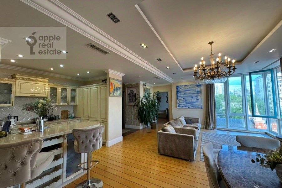 Продажа 3-комн квартиры на вторичном рынке Авиационная улица, 79В