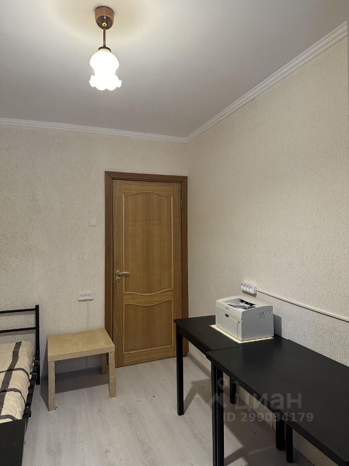 Продажа 3-комн квартиры на вторичном рынке Витебский проспект, 49к1