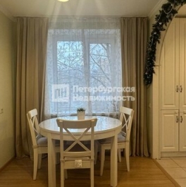 Продажа 3-комн квартиры на вторичном рынке ул Грибоедова,  д. 11