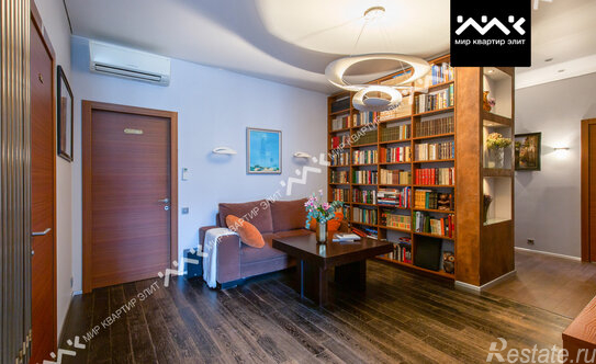 Продажа 3-комн квартиры на вторичном рынке Зверинская улица,  д. 22