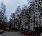 Продать Квартиры вторичка Искровский пр-кт  10 2