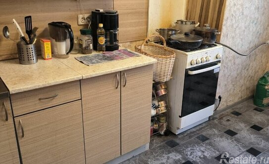 Продажа 1-комн квартиры на вторичном рынке улица Стойкости,  д. 17