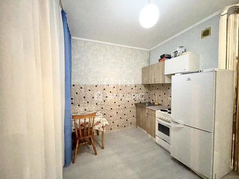 Продажа 1-комн квартиры на вторичном рынке Свердловский, улица Алексея Короткова,  д. 1