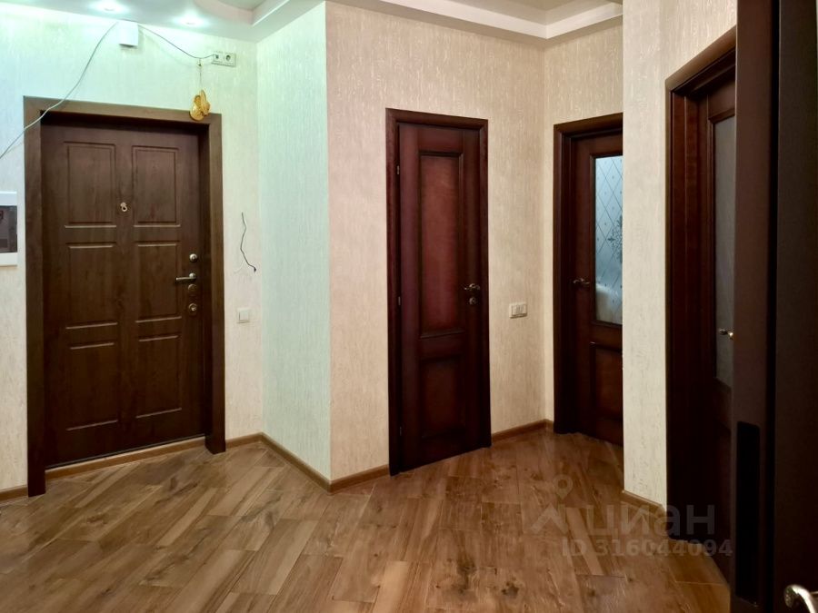 Продажа 2-комн квартиры на вторичном рынке Подрезково мкр, улица 1-я Лесная, 6