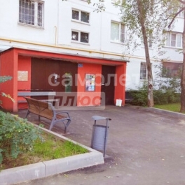 Продажа 1-комн квартиры на вторичном рынке ул Днепропетровская,  д. 7,  к. 1