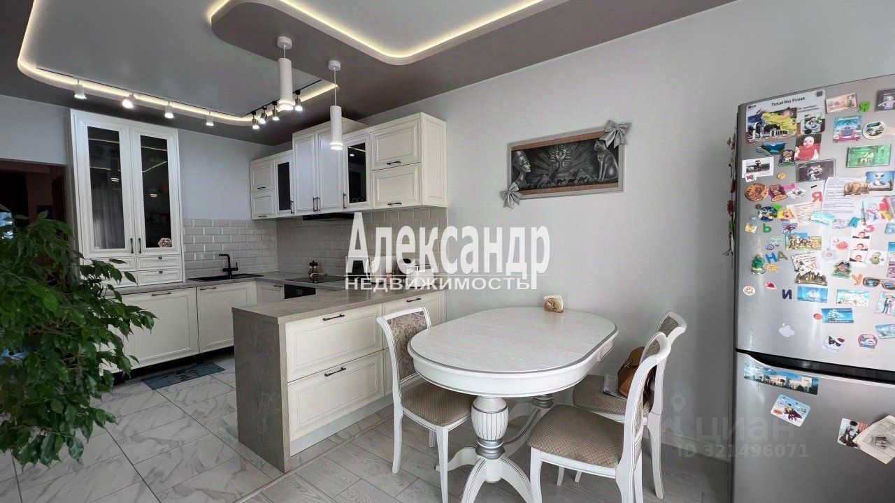 Продажа 3-комн квартиры на вторичном рынке Выборг, Московский проспект, 9