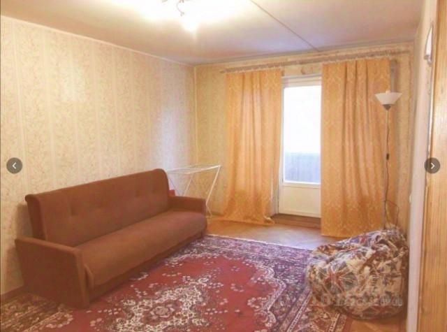 Продажа 2-комн квартиры на вторичном рынке Одинцово, улица Маршала Жукова, 13