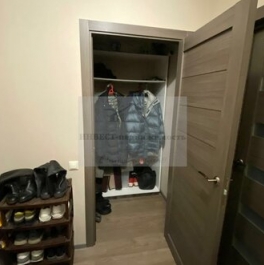 Продажа 1-комн квартиры на вторичном рынке Наро-Фоминск г, Свободы пл,  д. 4