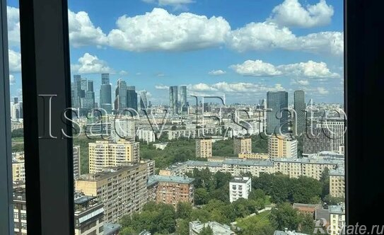 Продажа 3-комн квартиры на вторичном рынке Мосфильмовская улица,  д. 8