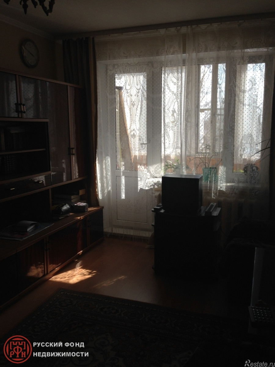 Продажа 1-комн квартиры на вторичном рынке Всеволожск г., Плоткина ул. ,  д. 3,  к. 2